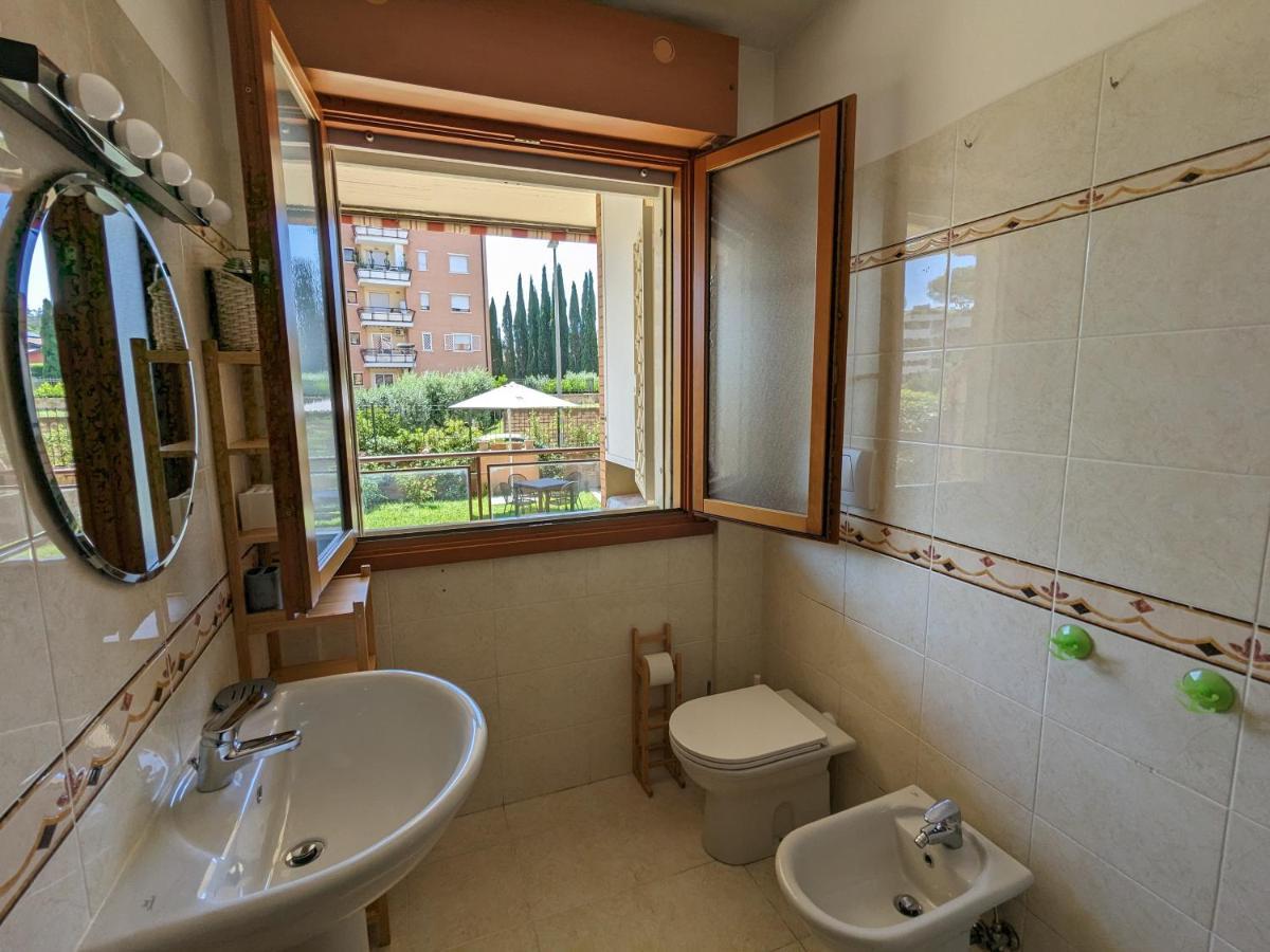 Residenza Alabama Apartment Rome Bagian luar foto