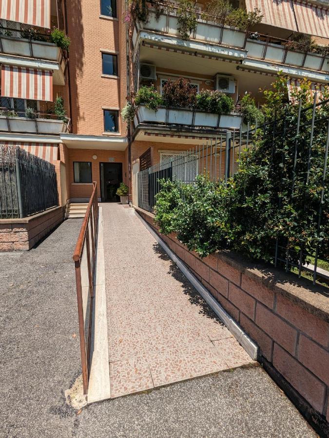 Residenza Alabama Apartment Rome Bagian luar foto